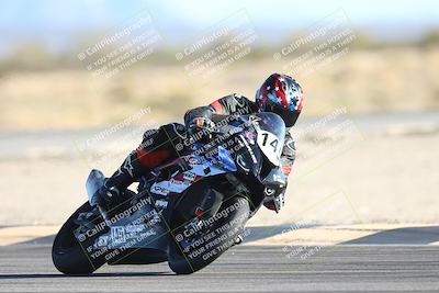 media/Dec-07-2025-CVMA (Sun) [[3e7d2de5dc]]/Race 10-Formula 40 Open/